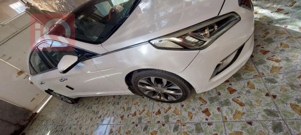 هیوندای سۆناتا
